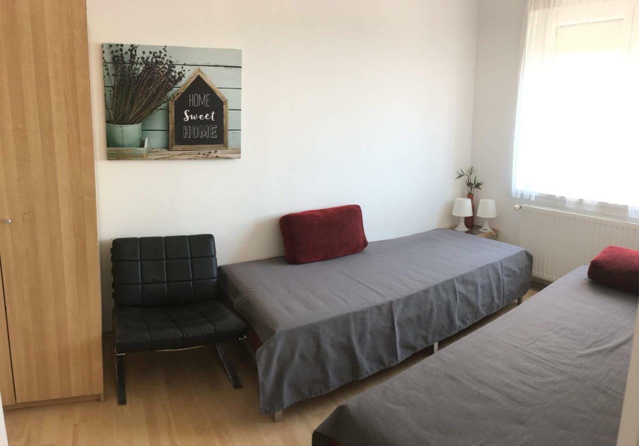 Comfort Apartment Keszthely Ngoại thất bức ảnh